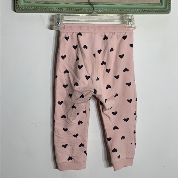 H&M all heart graphic Print pink and black Jogger sweatpants girls 4 - Picture 3 of 4